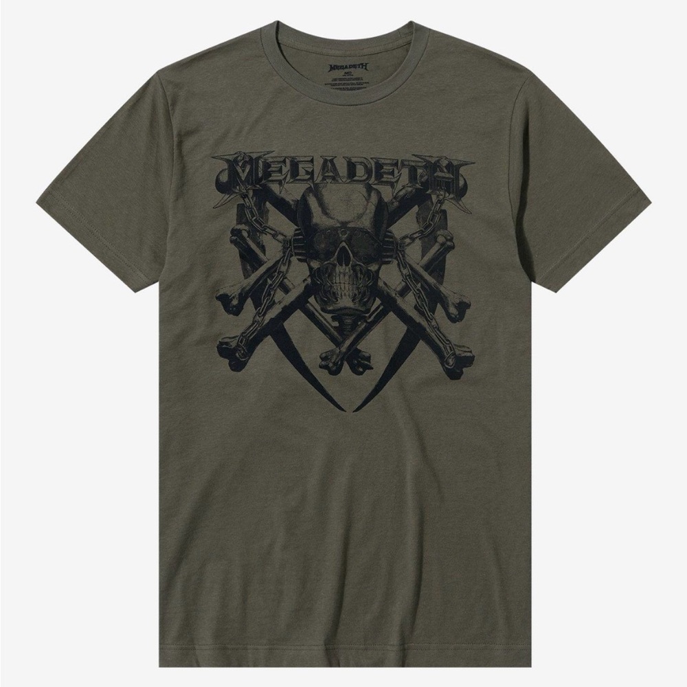 🆕 NWT Megadeth Size Small t-shirt Hot Topic 🆕